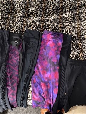 Betsey Johnson Purple and Pink Tie-Dye Leggings